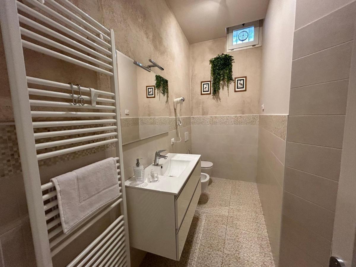 Sofia Rooms Verona Bagian luar foto