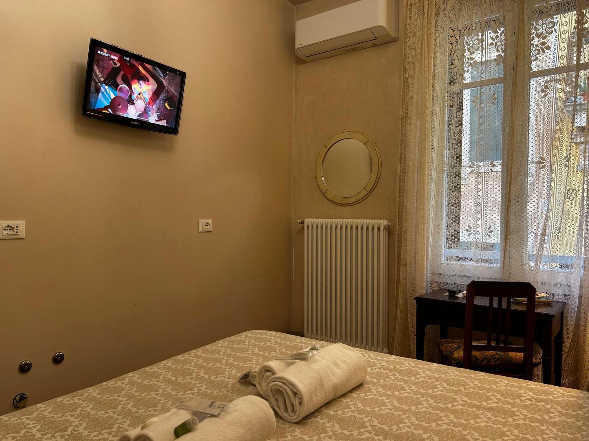 Sofia Rooms Verona Bagian luar foto